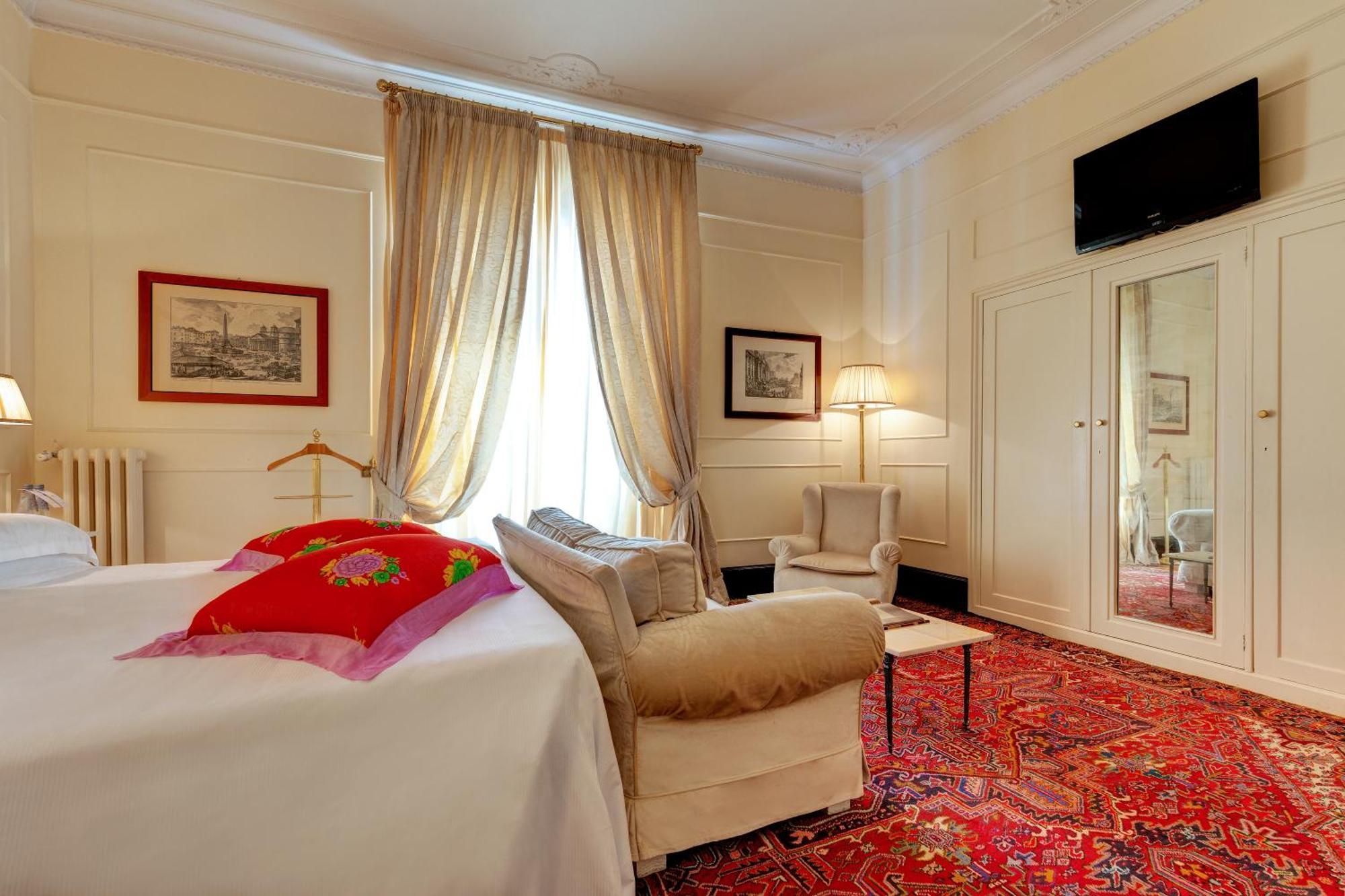 Grand Hotel Plaza Rome Exterior photo