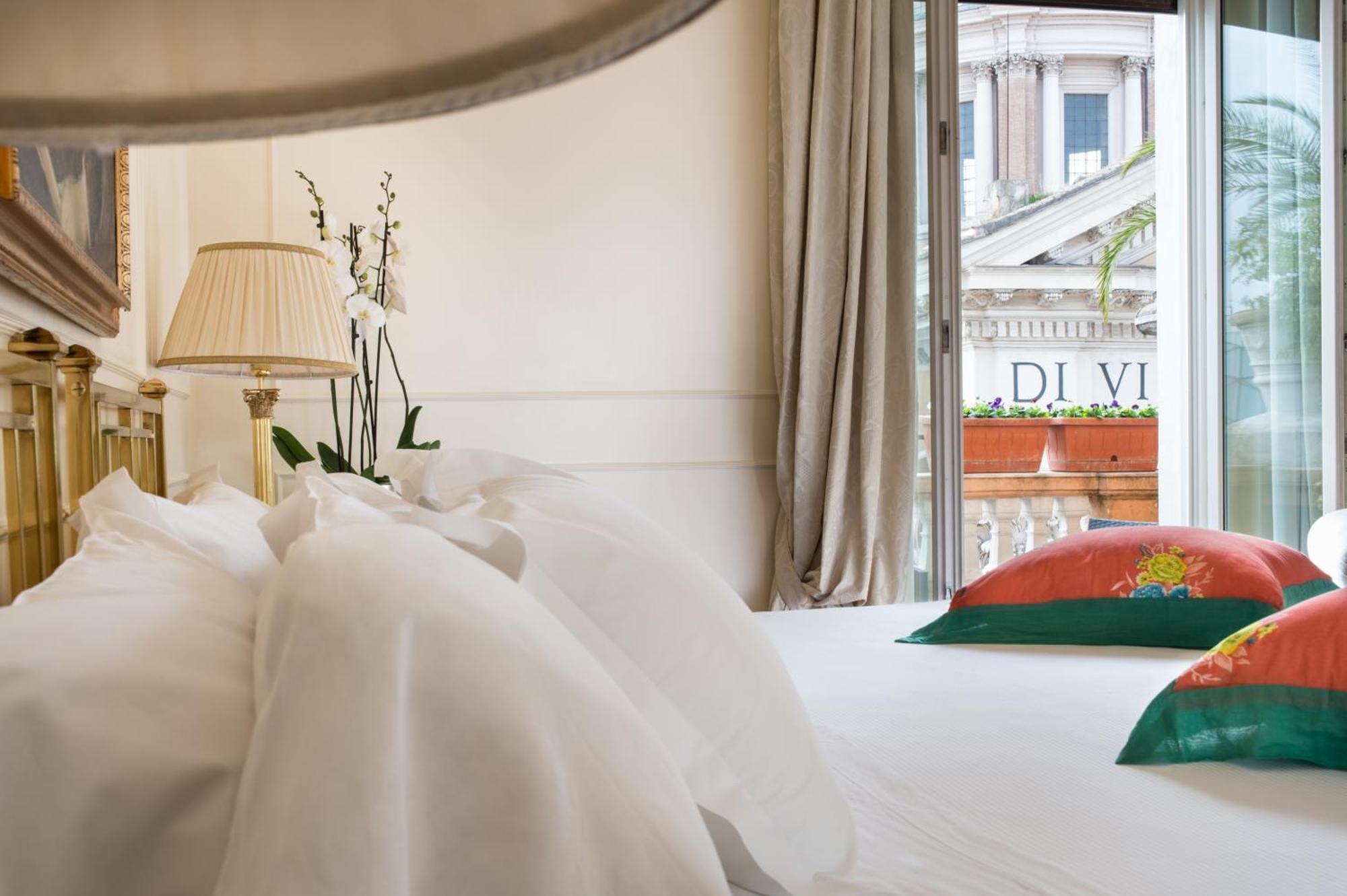 Grand Hotel Plaza Rome Exterior photo