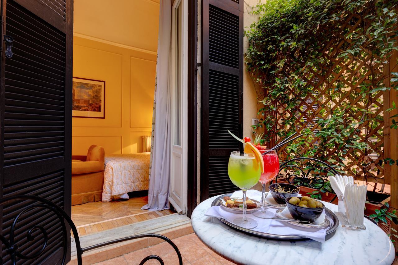 Grand Hotel Plaza Rome Exterior photo