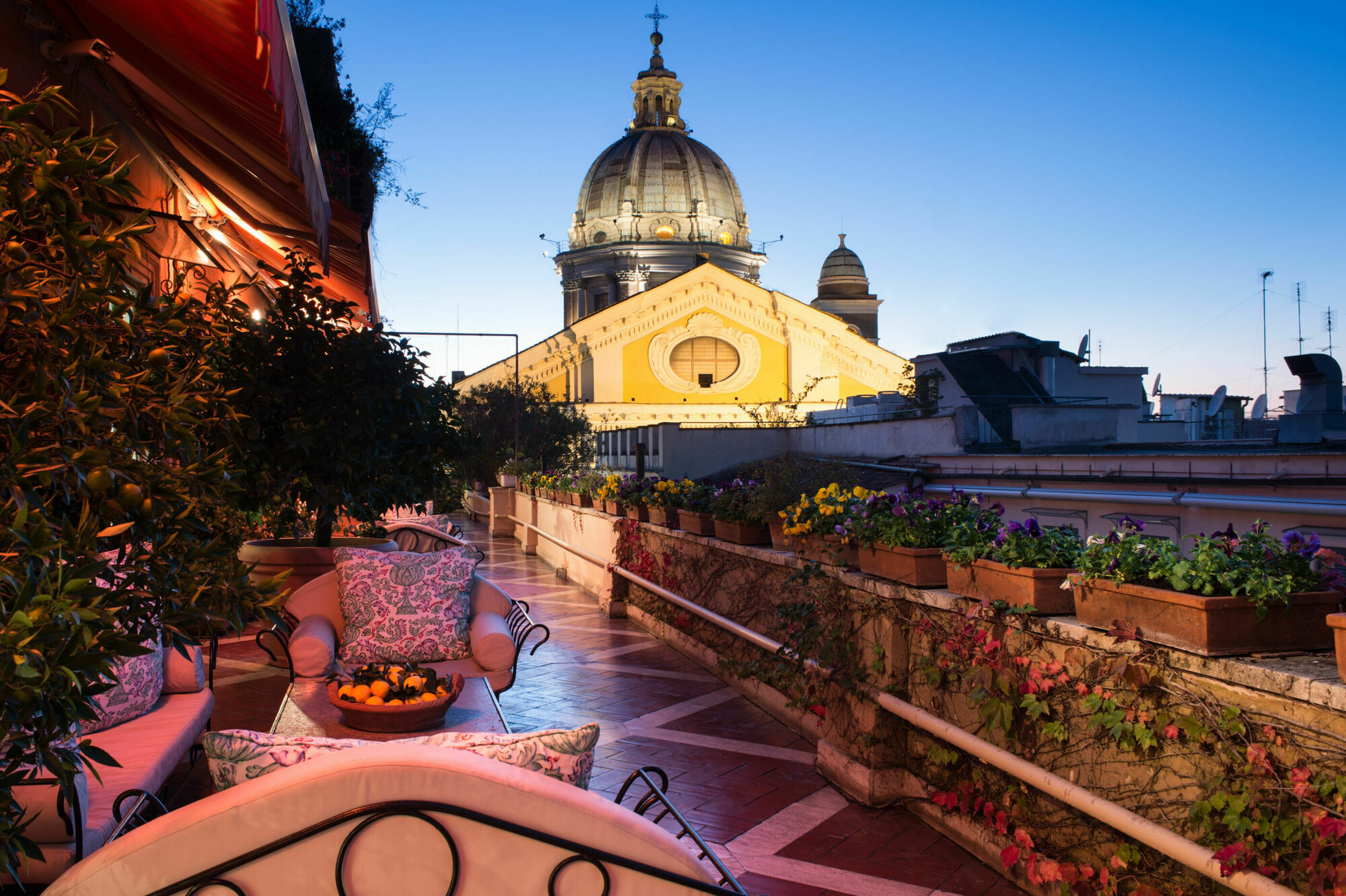Grand Hotel Plaza Rome Exterior photo